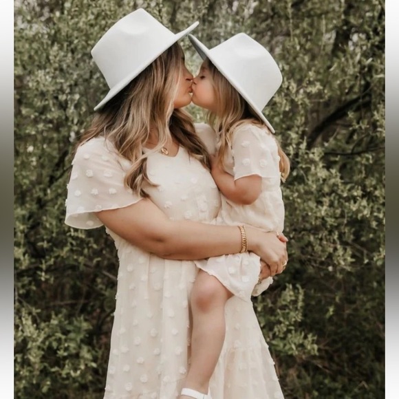 Women’s Baby Doll Dot Dress_Beige /Cream_Small_ Spring Short Sleeve_New_Size 6 - Picture 2 of 8